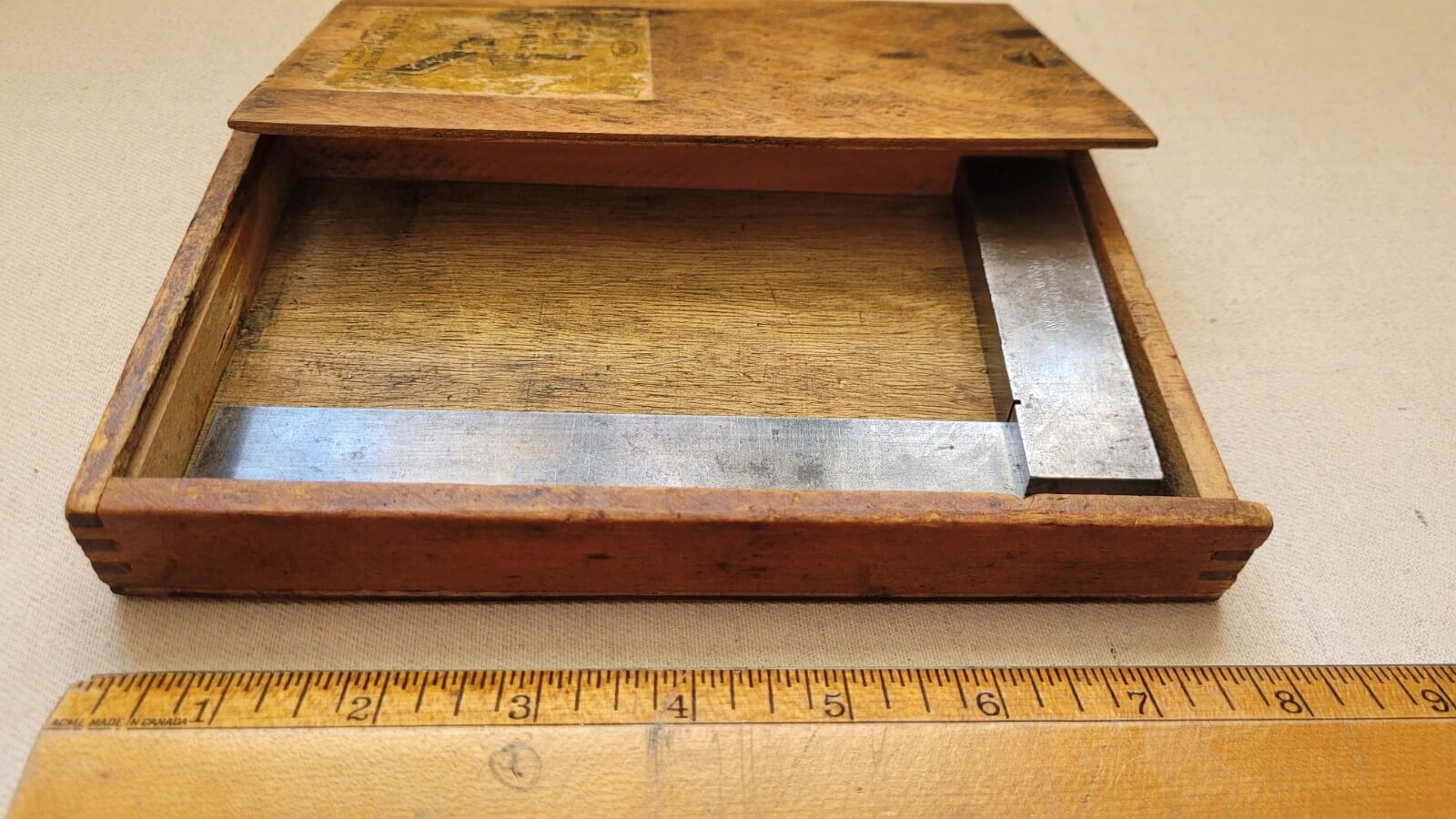 Rare Moore & Wright Precision Ground Square w Original Wooden Case Sheffield England