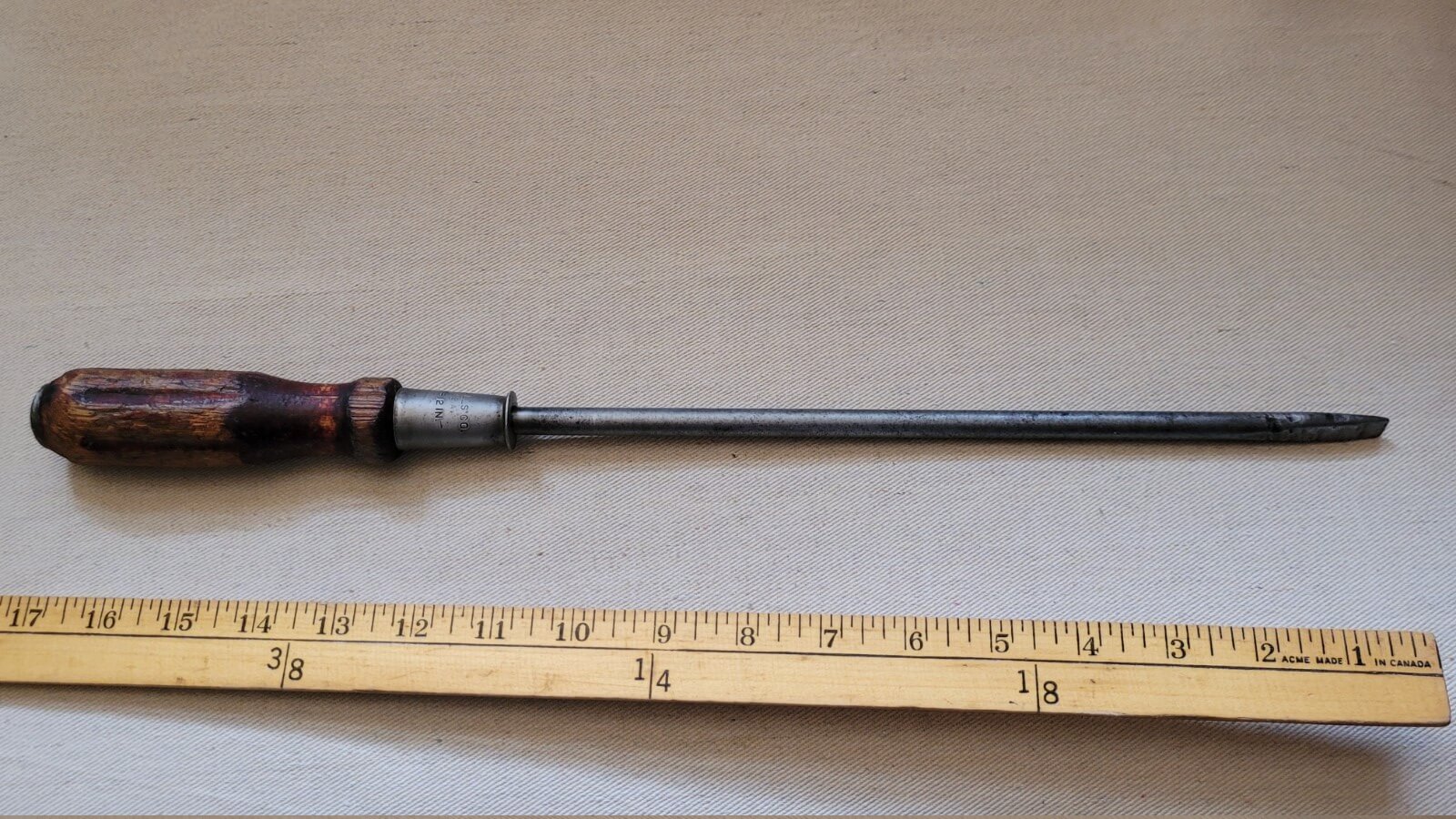 Rare Miller Falls No 676 Twelve Inches Flat Screwdriver with Wooden Handle - Vintage Made in USA Collectible Hand Tools