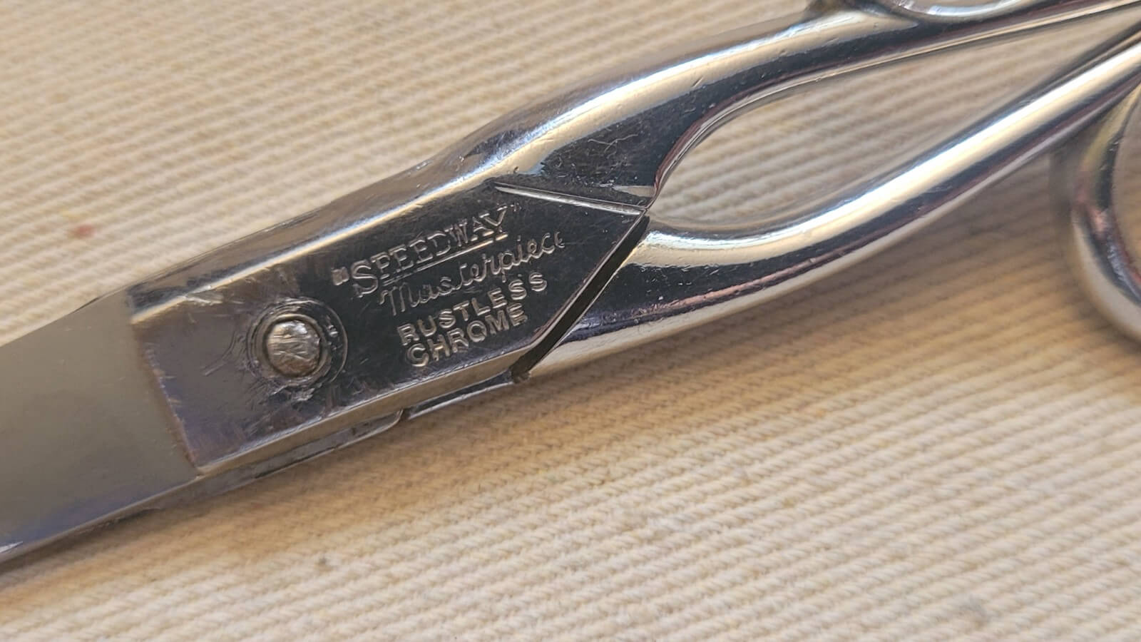 richards-speedway-masterpiece-rustless-chrome-scissors-shears=made-in-shefield-england-sewing-and-upholstery-antique-tools