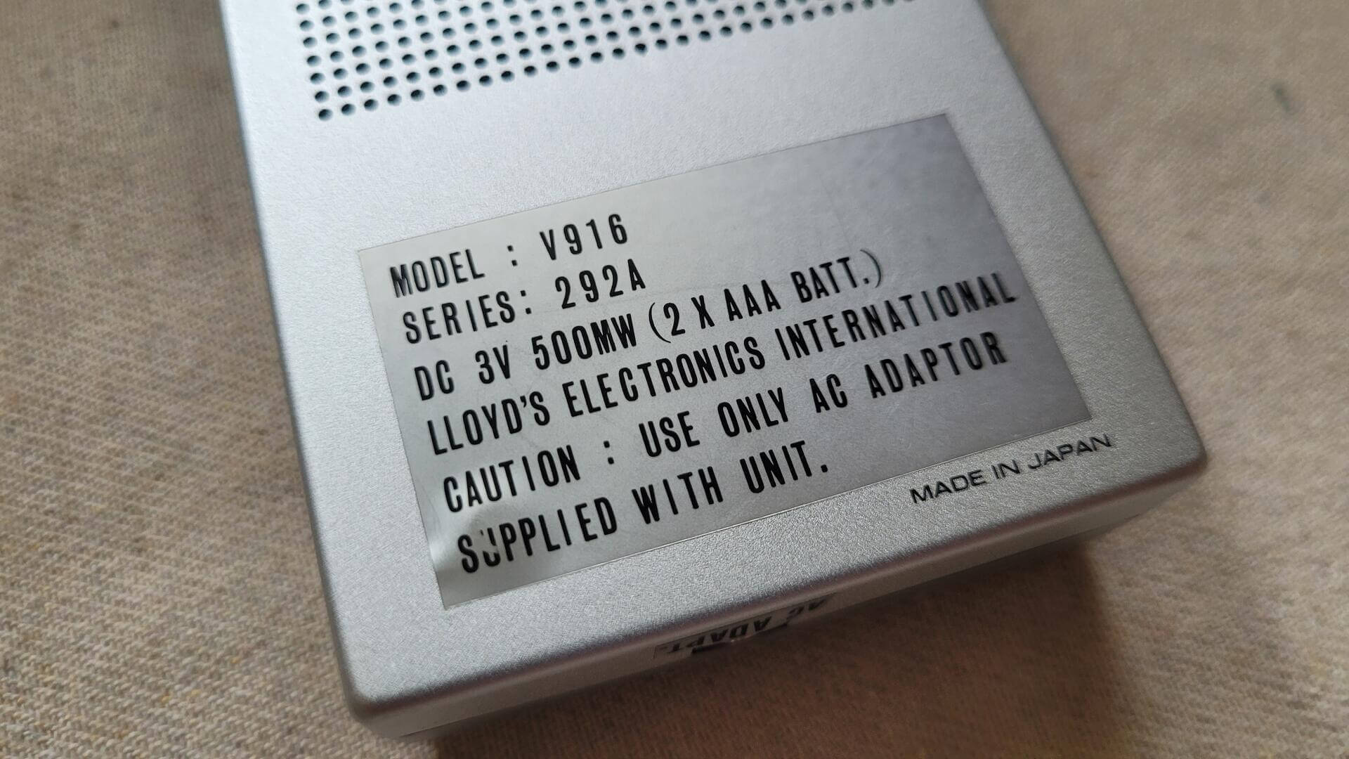 Lloyd Electronics International Cassette Recorder Model V916 - Vintage Made in Japan Electronics Collectible Gadgets