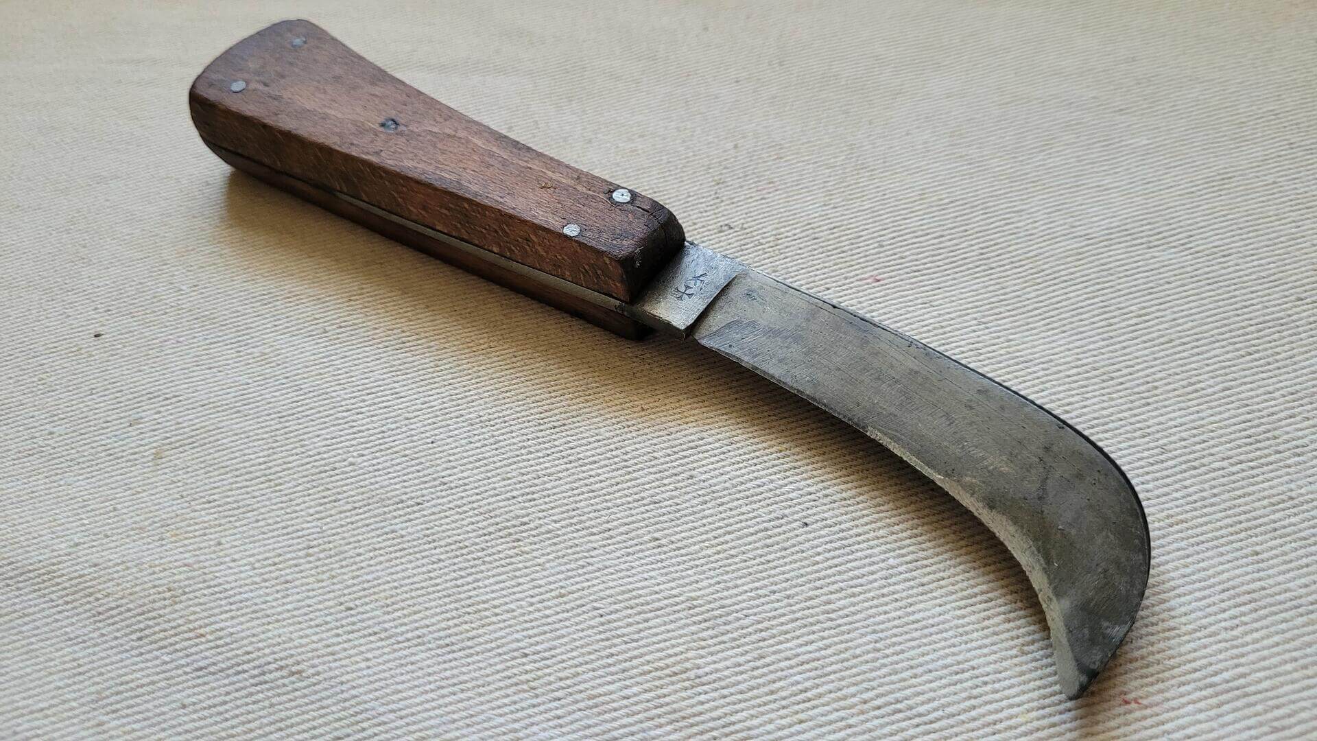 Antique Joseph Rodgers & Sons No 6 Norfolk Street Sheffield Curved Knife - Rare vintage collectible made in England knives and cutting tools