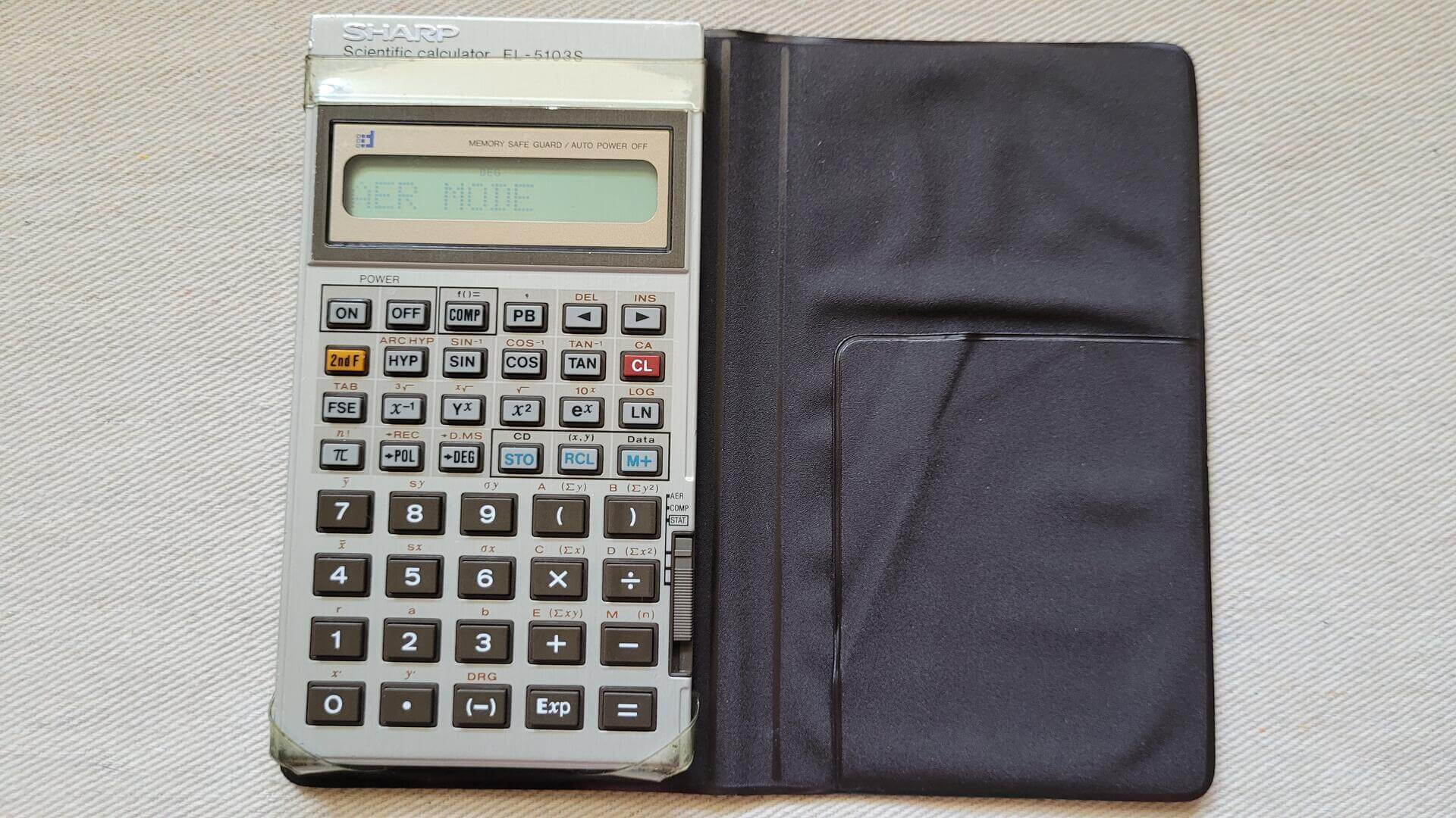 Rare 1970s Sharp EL-5103S Programmable Calculator 12 digits 44 Keys LCD Display - Vintage Made in Japan Collectible Calculator and Electronic Gadgets