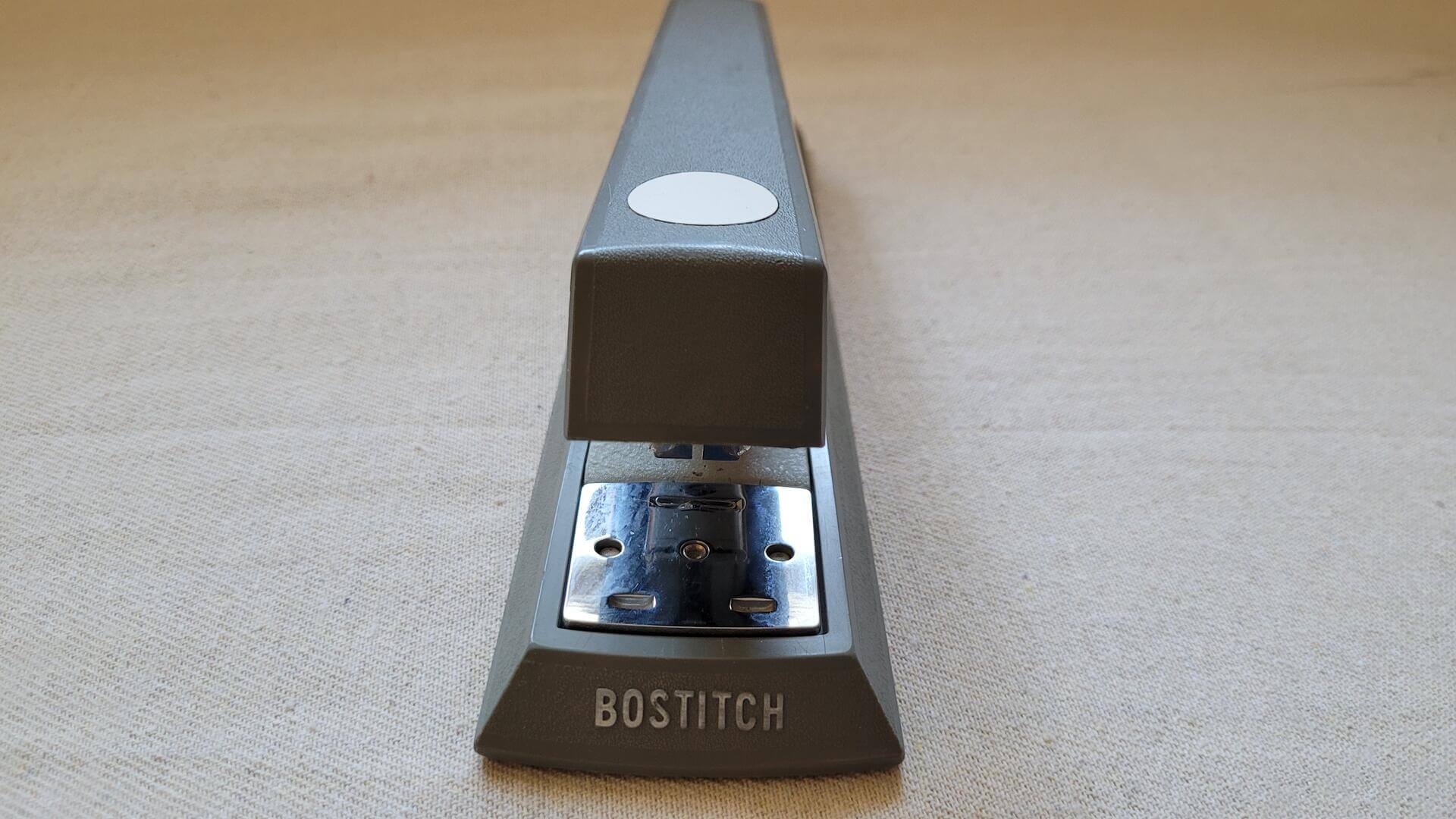bostitch-stapler-model-b-III-gray-and-white-color-standard-staples-retro-vintage-made-in-usa-collectible-office-tools-and-equipment-front-view
