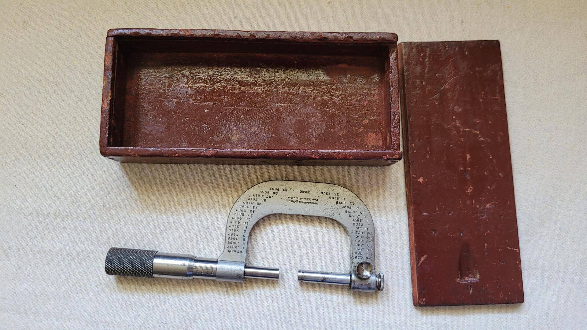 Antique Browne & Sharp Mfg Co No. 30 Micrometer Pat. Nov 6 1894 Providence RI with original case - Vintage made in USA collectible machinist measuring tools