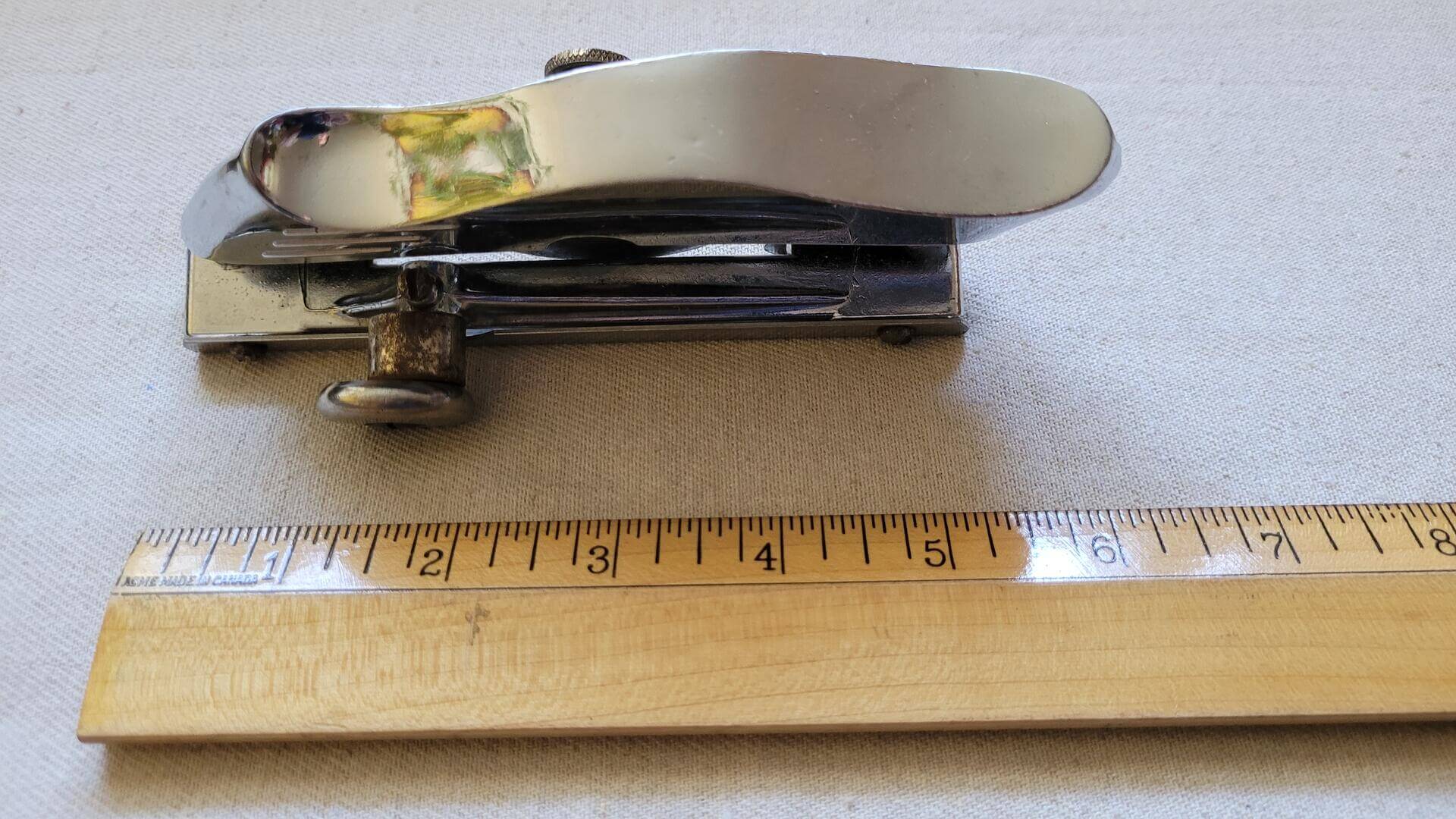 Antique 1930s Hyde Mfg. Co. No. 777 Century wallpaper trimmer Pat 1869369, beautiful industrial and ergonomic tool design built in Southbridge, Mass. Vintage made in USA collectible Art Deco paper hanger's tool