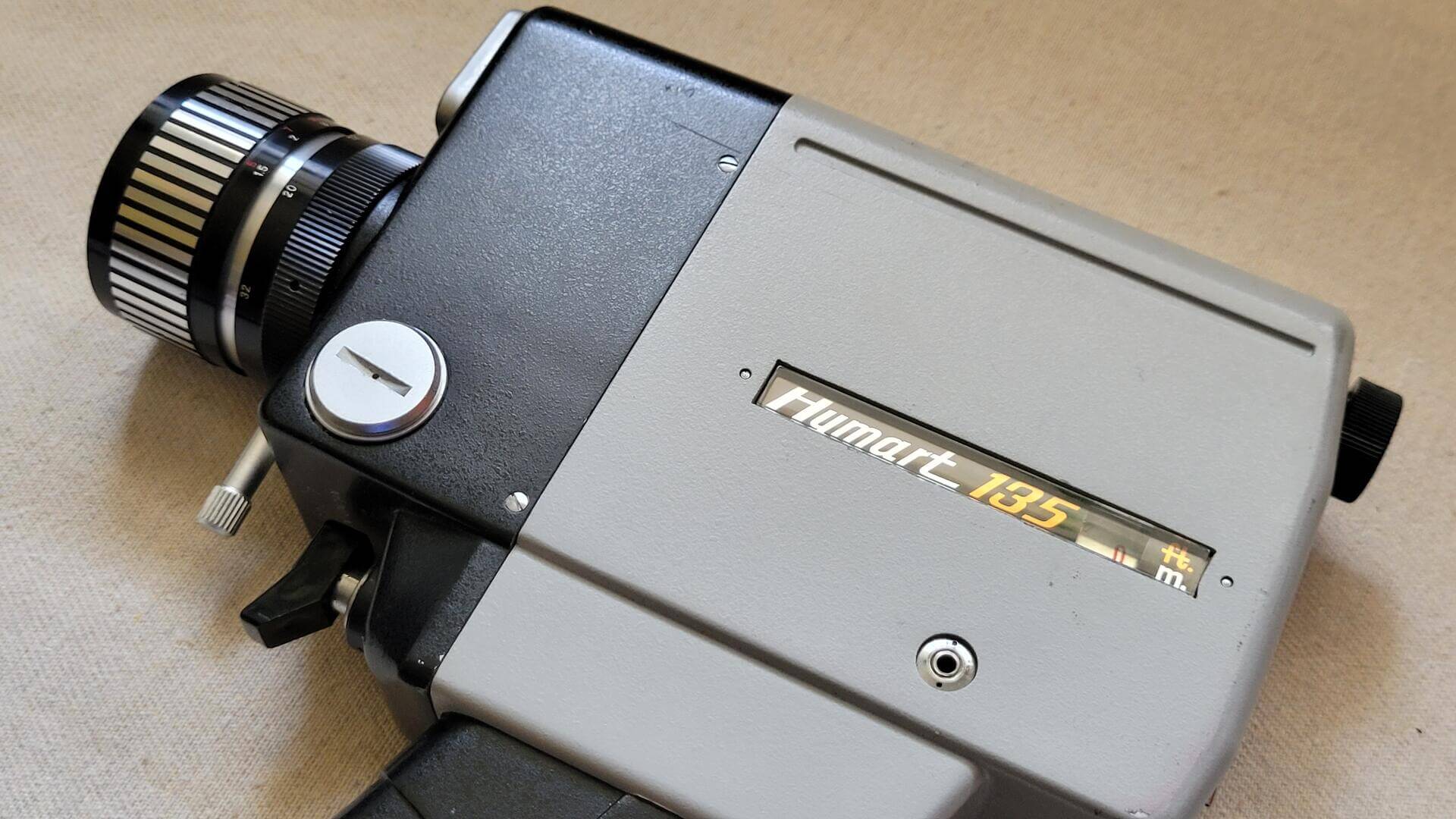 1960s Hymart 135 Silent Super 8 Movie Camera with original case - Rare retro made in Japan collectible video recorder and super 8 cameras