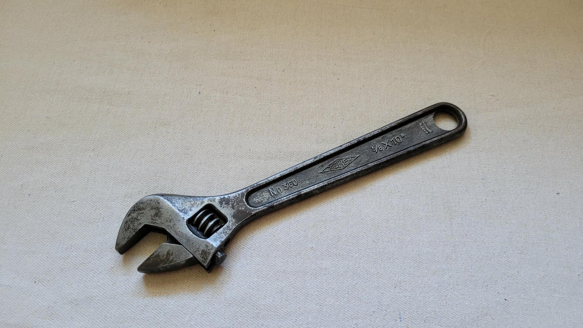 zerem-no-360-adjustable-spanner-wrench-10-inches-vintage-antique-made-in-germany-collectible-mechanic-tools-top-view