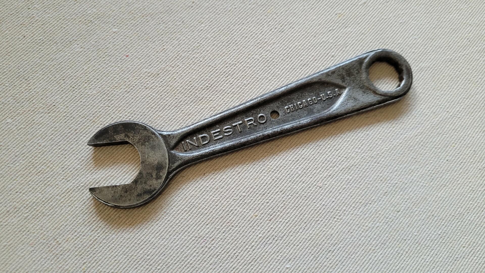 Vintage Indestro open box end combination wrench drop forged select steel 3/4 and 5/8 inch. Antique made in Chicago USA collectible mechanic hand tools