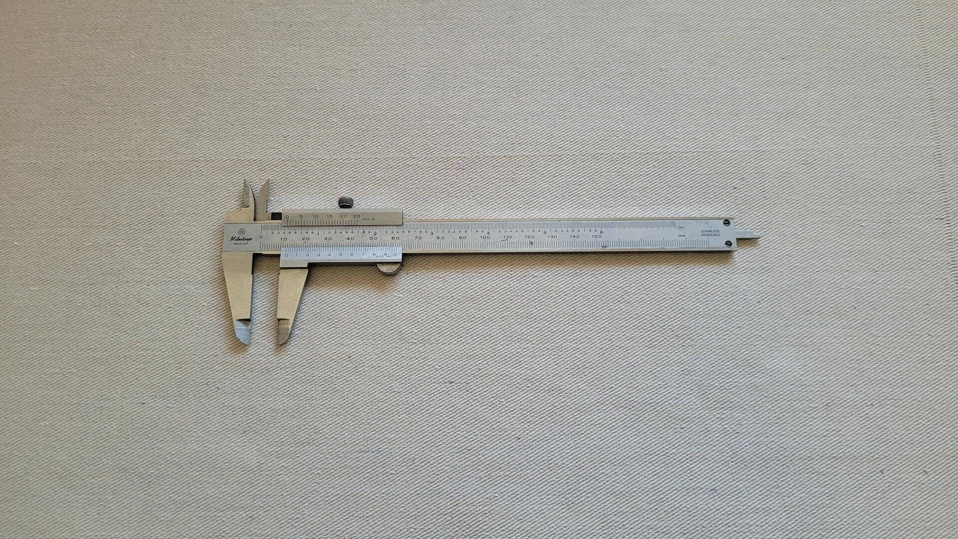 Vintage Mitutoyo fine adjustment hardened stainless steel vernier caliper 150mm made in Japan