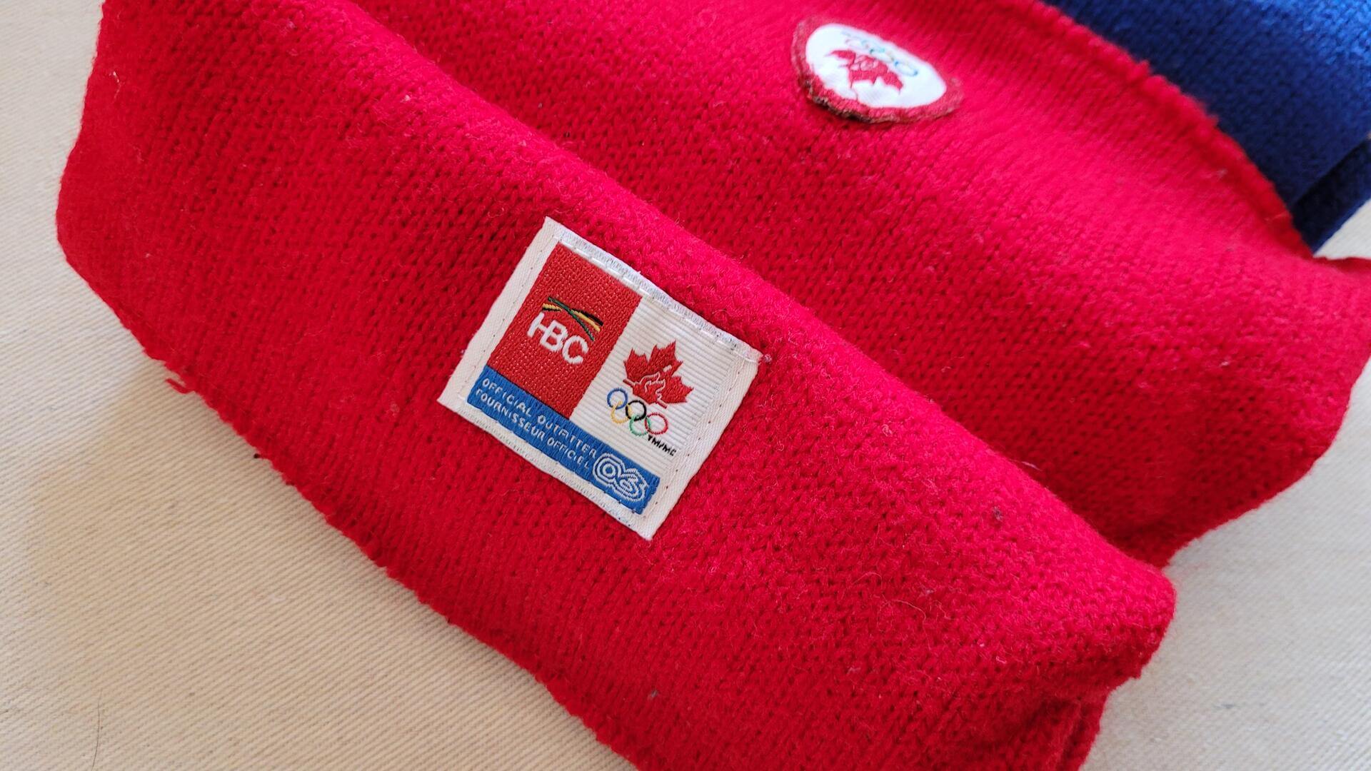 2006 HBC Team Canada Torino Winter Olympics in multicolour adult scarf. Vintage Canadiana winter wear accessory and sports memorabilia