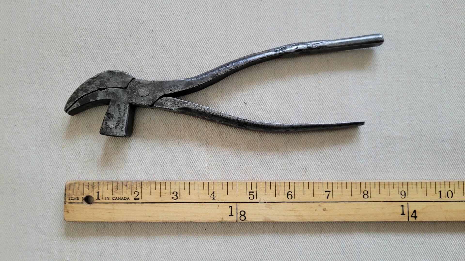 Vintage W&C Wynn leather lasting pincer pliers hammer tool 8 inches long. Antique made in England 19th century leather working and shoemaker collectible hand tool