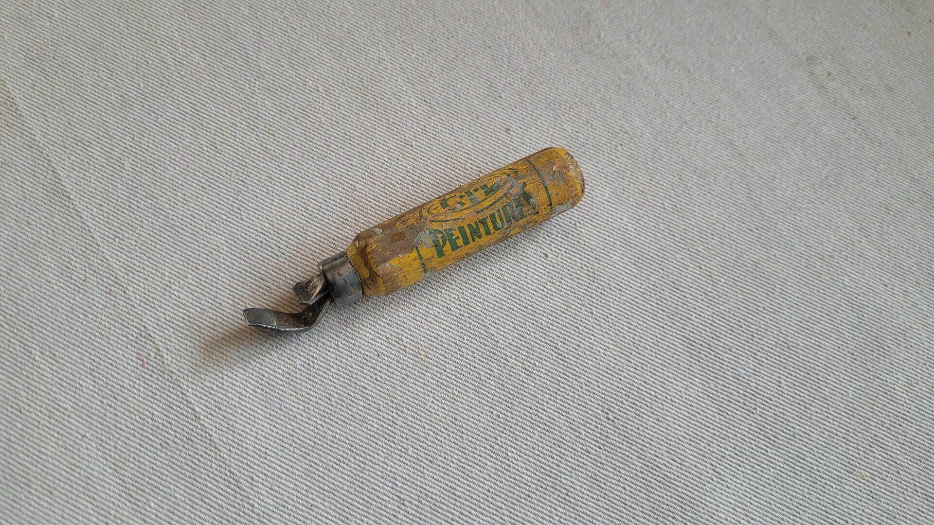 Rare antique CIL Peintures paint can opener personalized for Lacroix Ferronnerie hardware store from Lachine, a borough within the city of Montreal. Vintage made in Canada collectible artist and painter tools