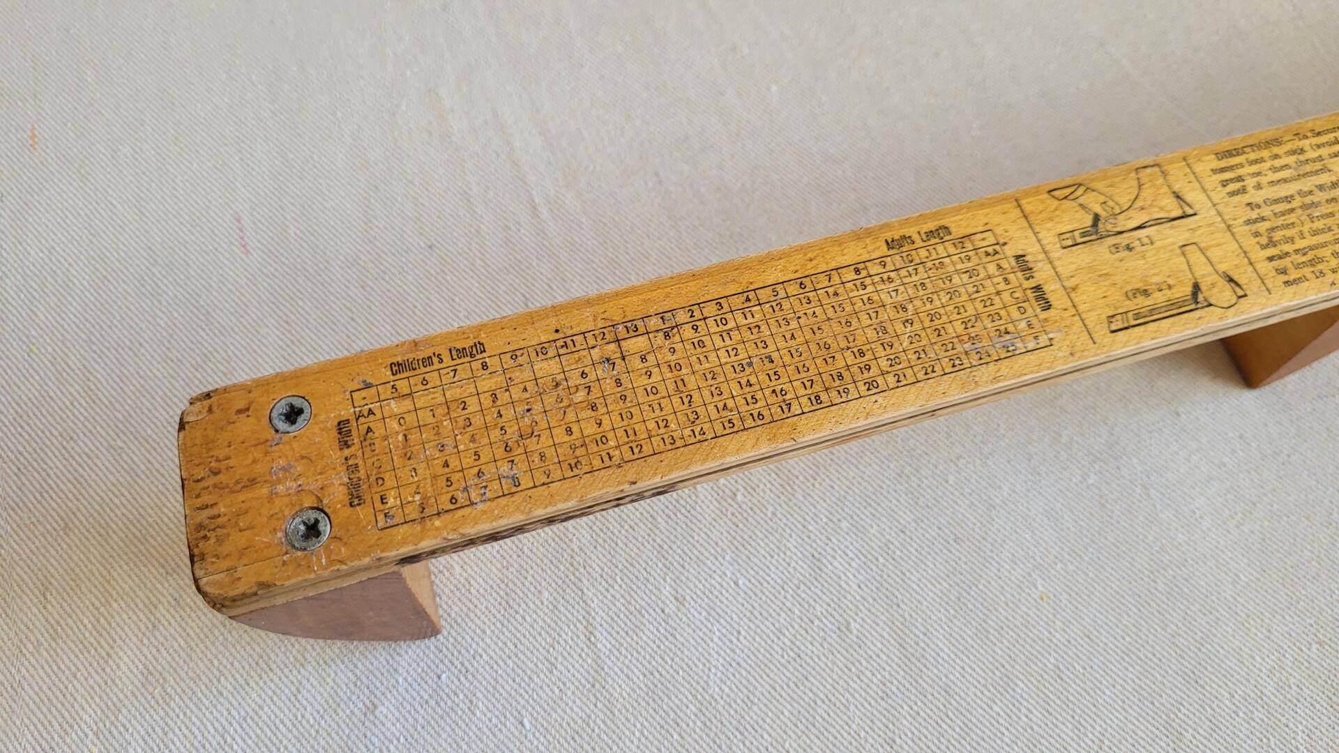 Ritz wooden foot size measuring tool manufactured by American Automatic Devices Co from Chicago Ill. Vintage MCM made in USA collectible shoe sizer and shoe store fitting tool and accessory.