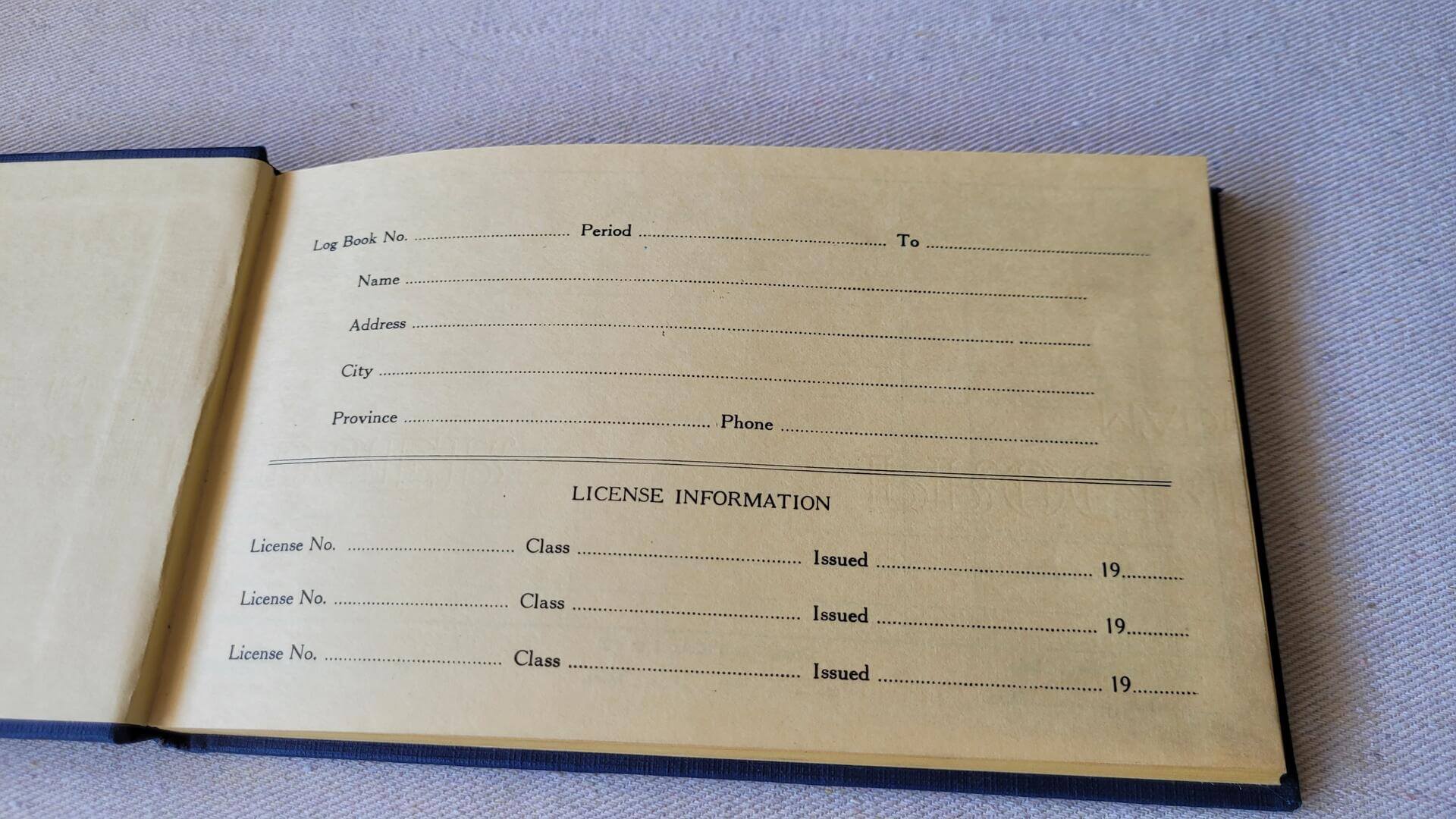 Rare vintage Canadian Pilot Log Book published by Leavens Bros. Limited in Toronto ON. Mid century collectible transportation & aviation books memorabilia