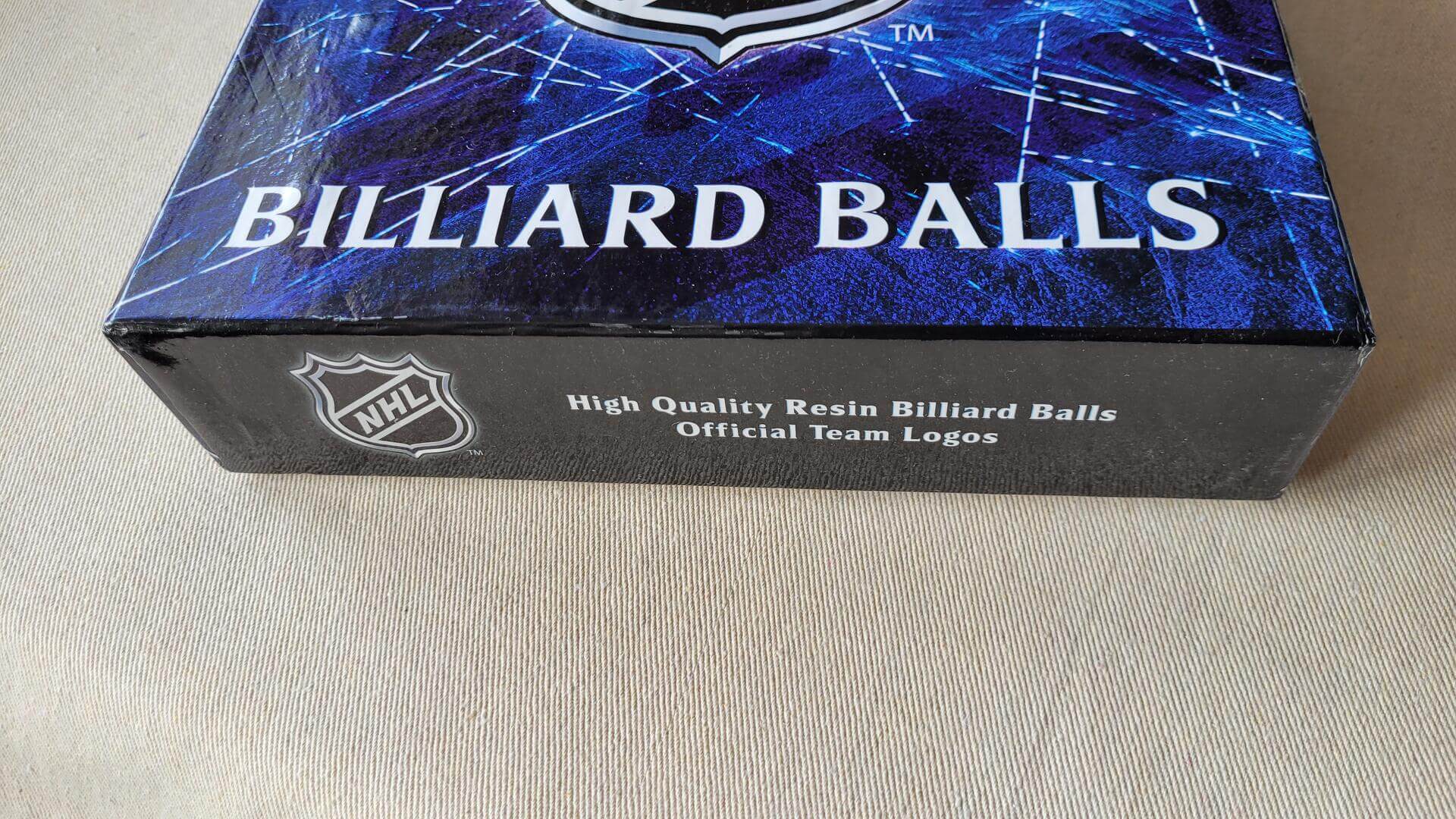 Vintage NHL Hockey billiards pool balls set with blue Toronto Maple Leafs and red Montreal Canadians balls, Stanley Cup 8 ball