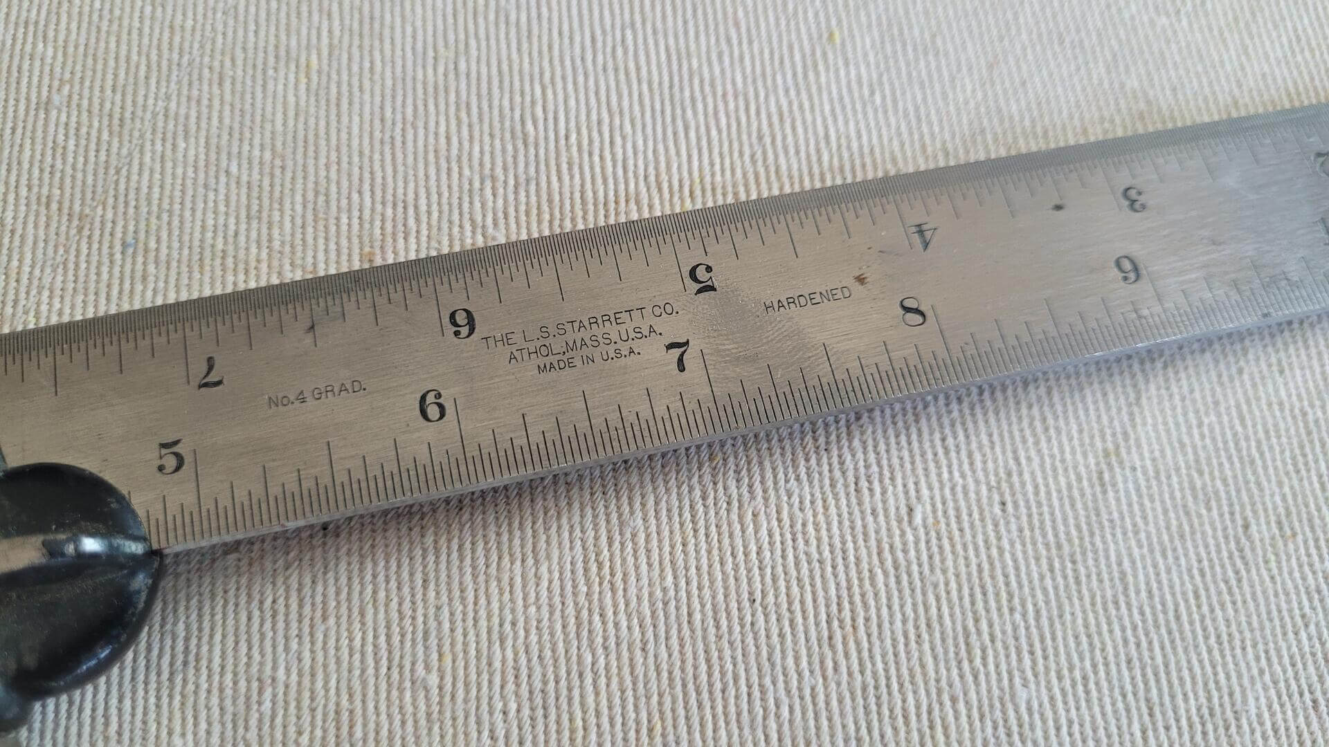 Vintage L.S. Starrett Co No. 4 Grad. 12 inches hardened combination square with the Center-Finding head. Antique made in USA collectible Starrett Athol Mass. marking and measuring layout tools