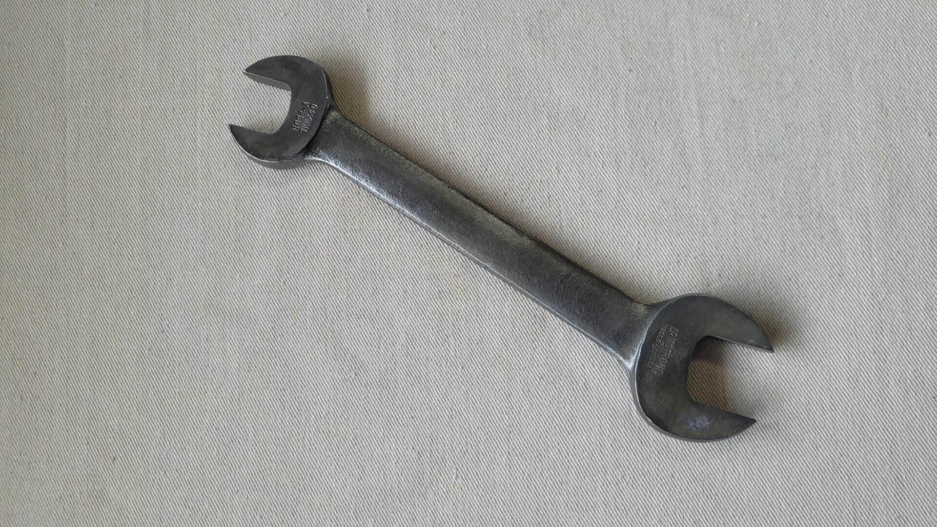 Nice vintage Armstrong Tools 15/16" x 1-1/16" open end wrench spanner model 1034-A. Antique made in USA collectible automotive mechanics hand tools
