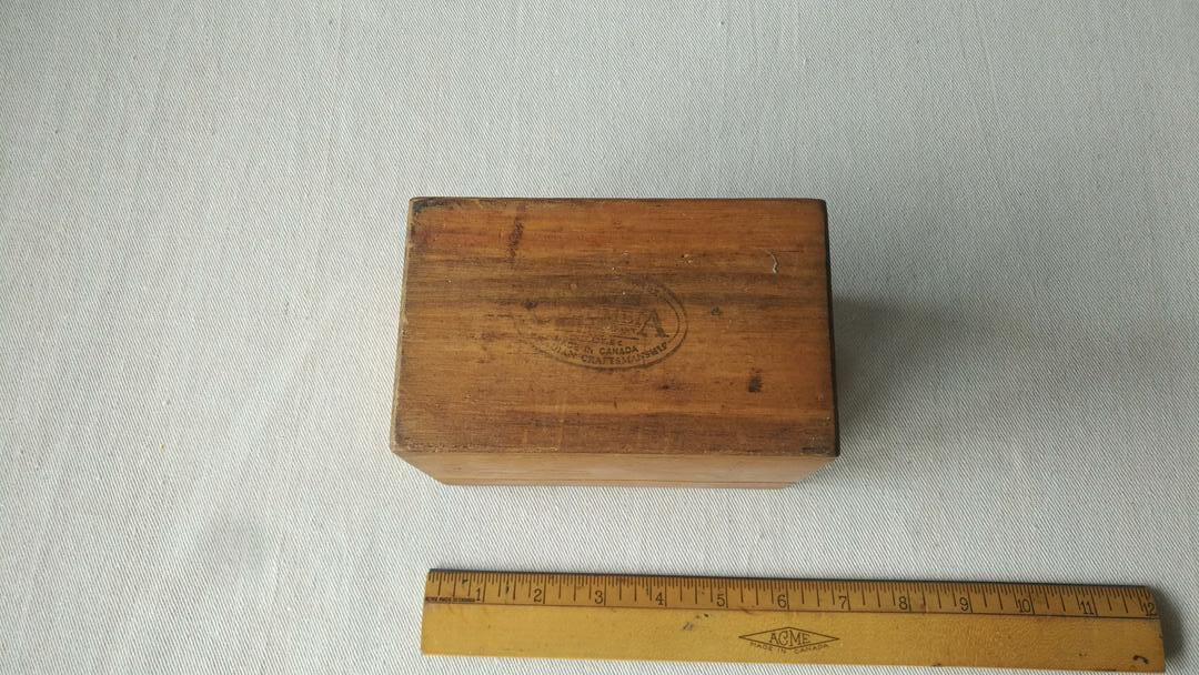 Rare vintage Country Cooking wooden recipe box by North Columbia Trading Company from Enderby, BC. Hand made collectible kitchenware Canadiana