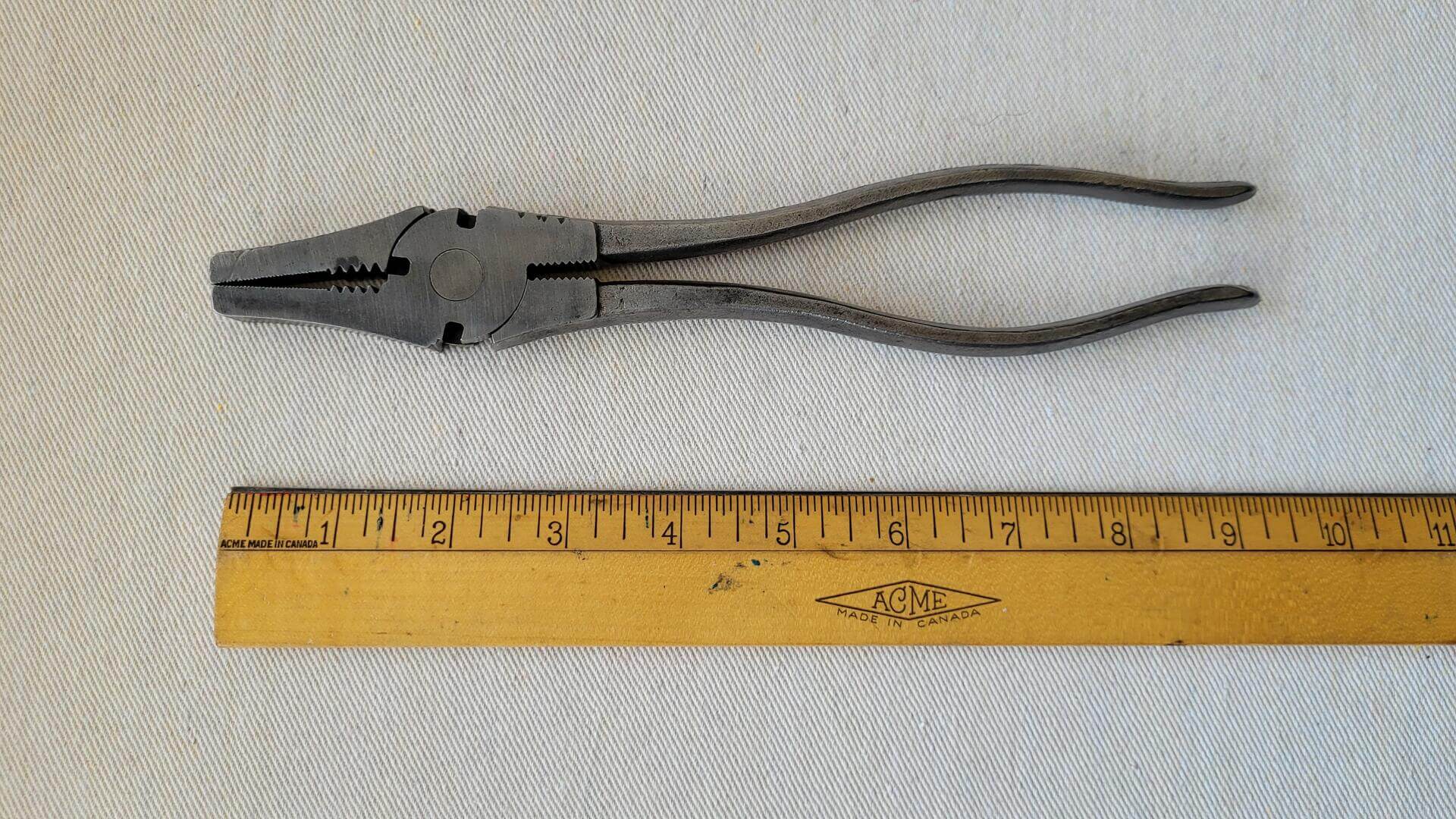 Vintage fence wire cutters and pliers 9 1/2 inches with the bottom set of gripping teeth. Vintage made in USA collectible fencing farm and lineman gripping hand tools