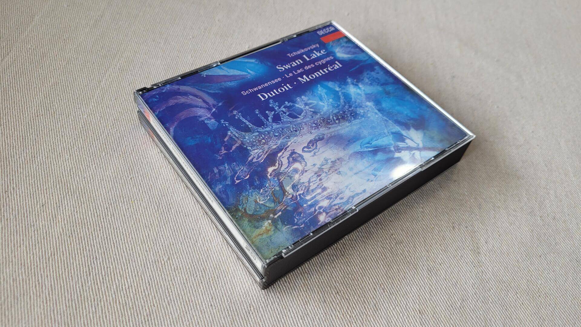 Tchaikovsky Swan Lake 2 classical CD box by Dutoit & Orchestre symphonique de Montréal by Decca in 1992. Great gift and collectible w 40 page booklet
