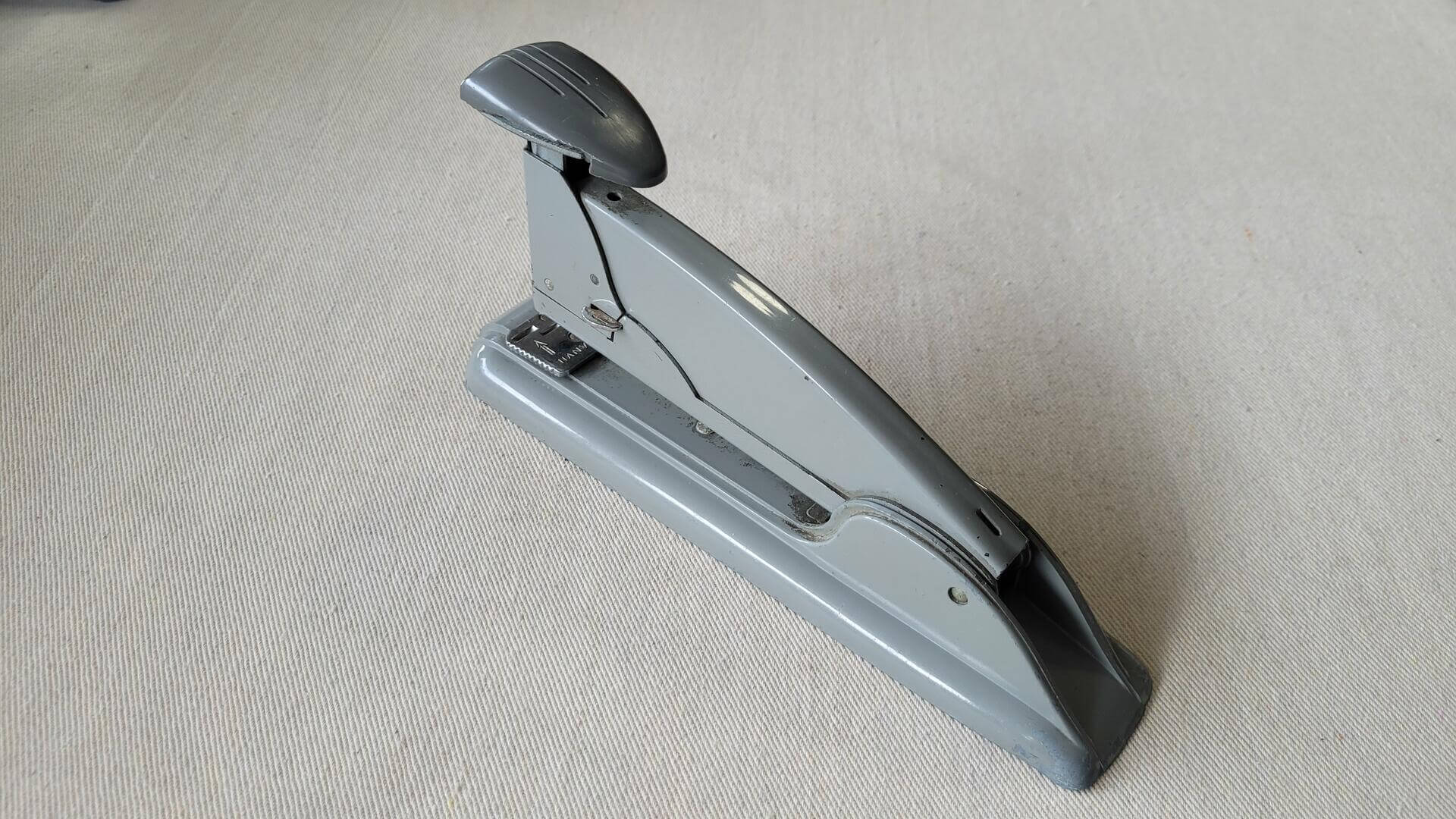 Swingine Speed Stapler No. 4 in battleship gray colour. Antique made in USA collectible industrial art deco design office equipment & stationary 1937 patent
