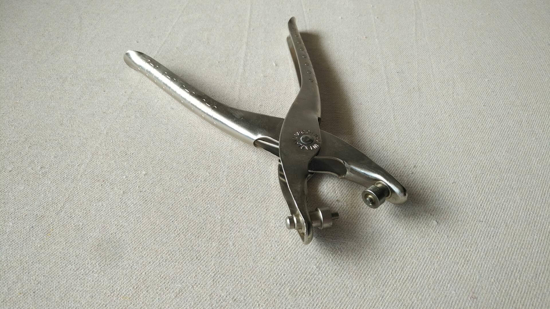 A genuine Maun Industries No 2570-165 punching and eyelet pliers for 5/32" eyelets. Vintage made in England collectible leathercraft hand tools